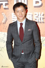 组图：《星你》导演张太维签乐华 想跟汤唯合作