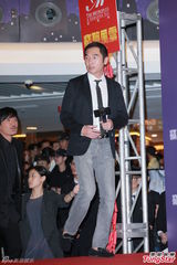 组图：周迅否认怀孕 叶璇称与霍建华为好友