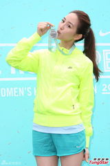 组图：小S张钧宁素颜马拉松 Selina脸红飙泪