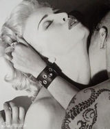 [青春照相馆]少女期麦当娜：性感与清纯并存