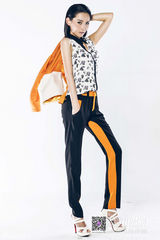 组图：罗忆楠时尚写真曝光 帅气背头真我蜕变