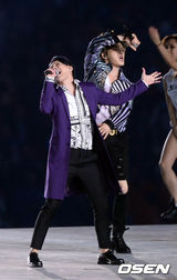 组图：鸟叔朗朗跨界合作 JYJ热唱亚运主题曲