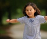 策划：我家有娃初长成 爸爸2萌娃幼时照大曝光