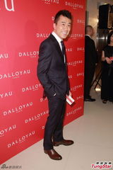 组图：被指求与黄宗泽复合 杨峥称很难分享这事