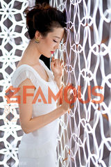 组图：车晓杂志大片简约柔美  展现低调奢华与优雅