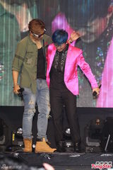 组图：林大晋首场个唱开启 罗志祥监场压阵