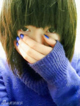 组图：80后美女大学生出家 雪域高原苦练修行