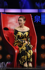 组图：秦海璐获封“情感专家” 欲与乐嘉争饭碗