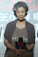 组图：《闯入者》赴威尼斯前携主演吕中/秦昊/秦海璐/冯远征亮相