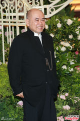 组图：林建岳爱女嫁何正德 容祖儿方中信等齐贺