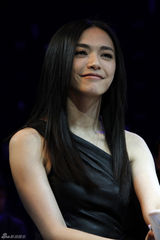 组图：姚晨亮相DMG创意之夜对话好莱坞电影人