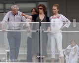 幻灯：妮可返回澳洲过圣诞 与父母享受悠闲假期