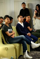 组图：韩庚出席反人口贩卖发布会 任纪录片主持