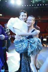 组图：好舞蹈决赛郭富城带伤热舞 海清飙泪痛哭