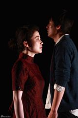 组图：梅婷潜心舞台演女神 素颜别离