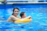组图：盘点十大体坛名将的娇妻 各自美艳动人