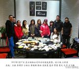 组图：刘翔妻子葛天与前男友旧照曝光 亲密拥吻