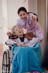 组图：电视剧《一生守护》精彩剧照