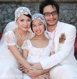 组图：李心洁老公彭顺出轨与26岁歌手热吻