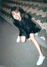 组图：日本女星宫崎葵曾赴云南拍摄唯美写真