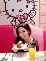 组图：李心洁老公出轨门女主角私房照曝光