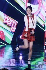 组图：Infinite智妍等众歌星献唱《冠军秀》