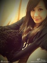 组图：柯震东绯闻女友私照 大眼可爱长发清纯