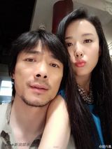 组图：赵薇佟大为新戏开拍 北影96班同学再聚首