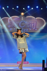 组图：朴信惠3周走5城 中国见面会人气高