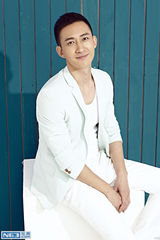 组图：王阳最新写真曝光 清凉造型迎接畅爽夏日