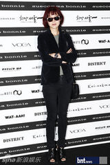 组图：韩星孔孝真严正花等明星出席首尔时装秀