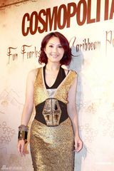 组图：杨千嬅佘诗曼等出席时尚颁奖礼光彩照人