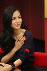 高清图：刘若英桂纶镁Angelababy聊《全球热恋》