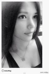 组图：网曝快男左立女友劈腿 与老外热吻