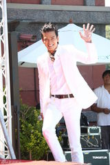 组图：陈晓东新专辑扮熟男 性感指数直逼宅难女神