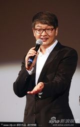 组图：张柏芝助阵新片戛纳首映粉裙摇曳多姿