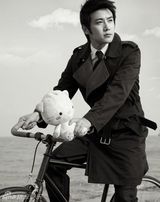 幻灯：陆毅女儿未刊照片曝光 温馨父女情再暖人心