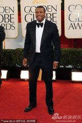 组图：金球奖红毯男星潇洒比帅 简单展魅力