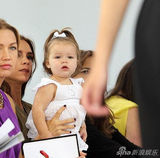 策划：明星宝宝着装大PK 小七苏瑞领衔萌妹子