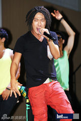 组图：SKULL&HAHA举行新专辑发布会