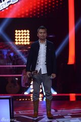 组图：好声音杨家将大考核 雨神助阵呐喊卖萌(杨坤/萧敬腾)