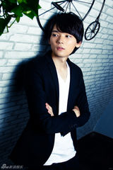 组图：新浪娱乐专访古川雄辉 气质暖男也卖萌