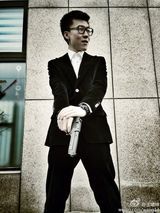 组图：群星祝福高考考生 何炅搞笑扮哈利波特