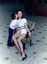 组图：白百何登封面 性感红唇驾驭女性美