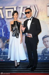 组图：赵宝刚电影《触不可及》首映 红毯星光足(孙红雷/桂纶镁/黄磊/蒋勤勤)