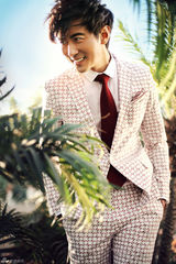 组图：高梓淇最新写真 时尚有型变身完美情人