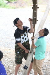 组图：多多贝儿集市风波显情深 复古运动会欢乐