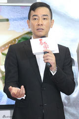 组图：《暴雨将至》亮相影展 陈小春俞灏明帅气