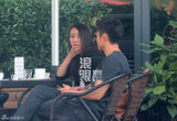 独家：夏雨胡静与友人喝下午茶 巧遇颜丹晨