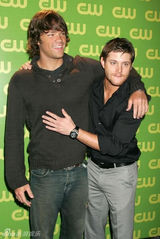 策划：腐女福利！美男手牵手组CP超有爱